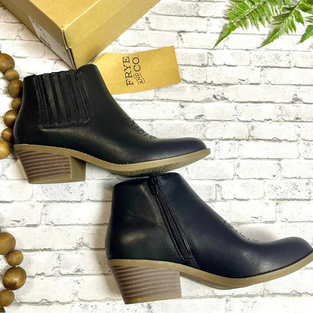 NWT Frye and Co Jude Stacked Heel Black Booties Women's Size 7.5 Bohemian Fall - Picture 5 of 10